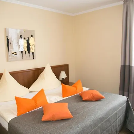 Zur Alten Quelle Hotel