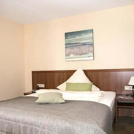 Hotel Zur Alten Quelle Drolshagen